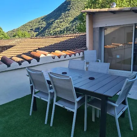 Magnifique Appartement Avec Terrasse Besseges Exterior photo
